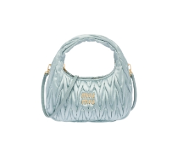 قيمة العلامة التجارية لحقائب miu miu شنط: الفن الذي نحمله